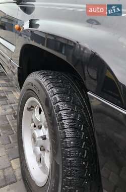 Позашляховик / Кросовер Jeep Grand Cherokee 2000 в 