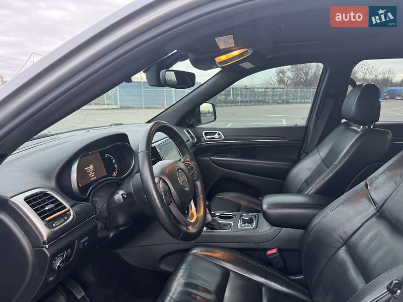 Внедорожник / Кроссовер Jeep Grand Cherokee 2018 в Днепре