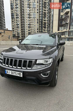 Внедорожник / Кроссовер Jeep Grand Cherokee 2015 в Киеве