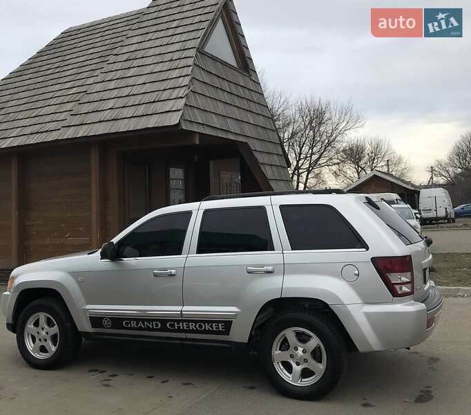 Внедорожник / Кроссовер Jeep Grand Cherokee 2007 в Киеве