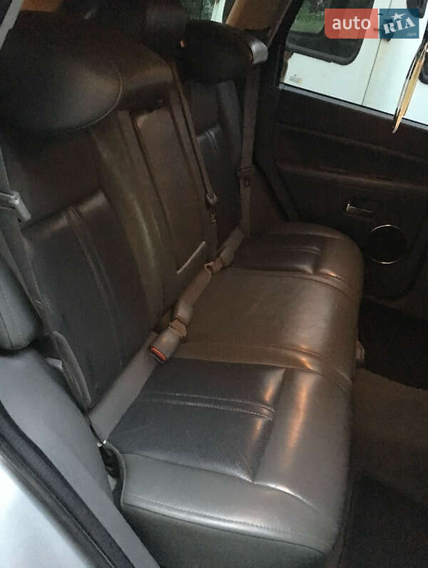 Внедорожник / Кроссовер Jeep Grand Cherokee 2007 в Киеве