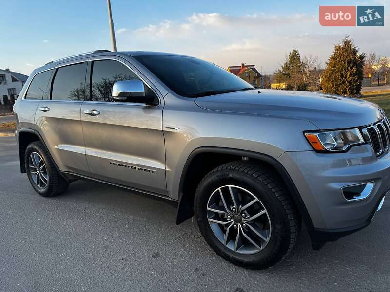Jeep Grand Cherokee 2020
