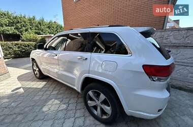 Внедорожник / Кроссовер Jeep Grand Cherokee 2013 в 