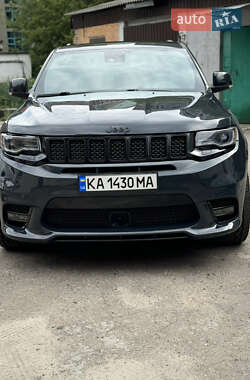 Внедорожник / Кроссовер Jeep Grand Cherokee 2017 в 