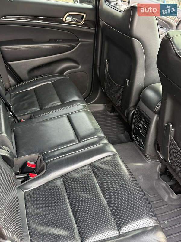 Внедорожник / Кроссовер Jeep Grand Cherokee 2013 в Тячеве