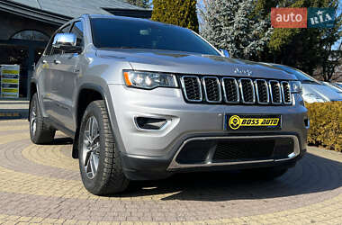 Внедорожник / Кроссовер Jeep Grand Cherokee 2020 в Львове