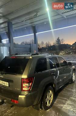 Позашляховик / Кросовер Jeep Grand Cherokee 2006 в Львові