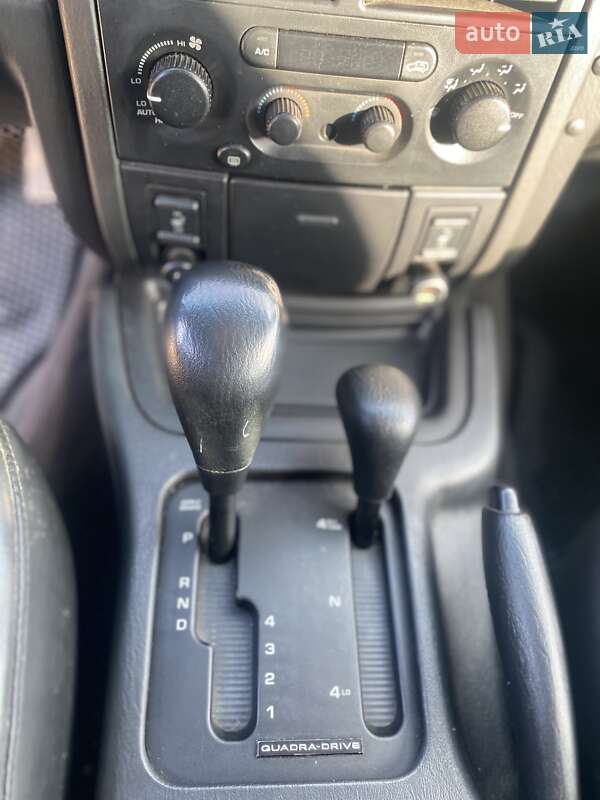 Внедорожник / Кроссовер Jeep Grand Cherokee 2004 в Гайсине