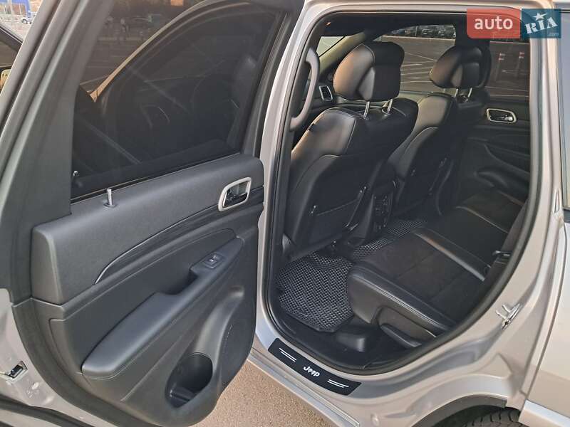 Внедорожник / Кроссовер Jeep Grand Cherokee 2020 в Кривом Роге фото 10 Внедорожник / Кроссовер Jeep Grand Cherokee 2020 в Кривом Роге