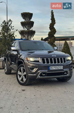 Внедорожник / Кроссовер Jeep Grand Cherokee 2013 в 