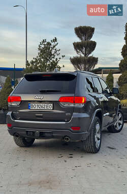 Внедорожник / Кроссовер Jeep Grand Cherokee 2013 в 