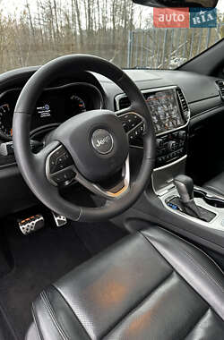 Внедорожник / Кроссовер Jeep Grand Cherokee 2019 в 
