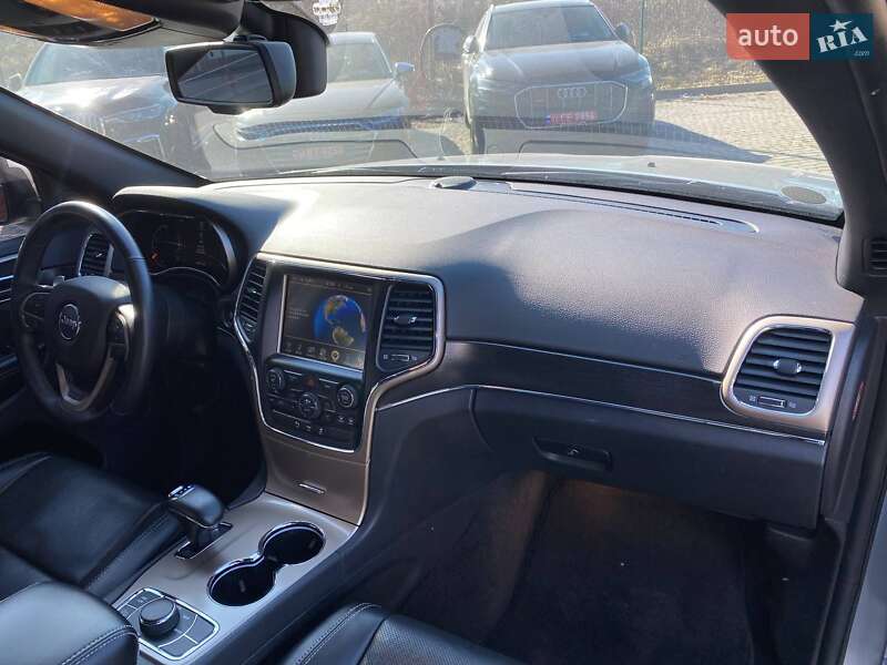 Позашляховик / Кросовер Jeep Grand Cherokee 2015 в Львові