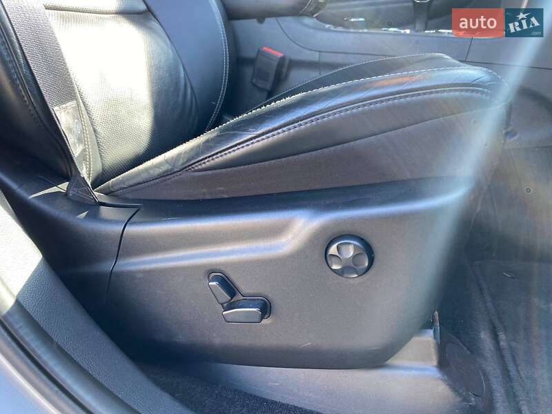 Позашляховик / Кросовер Jeep Grand Cherokee 2015 в Львові