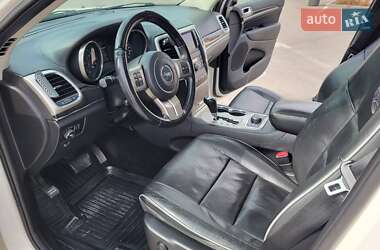 Позашляховик / Кросовер Jeep Grand Cherokee 2012 в 