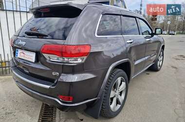 Позашляховик / Кросовер Jeep Grand Cherokee 2014 в 