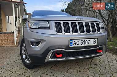 Внедорожник / Кроссовер Jeep Grand Cherokee 2015 в 