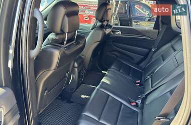 Внедорожник / Кроссовер Jeep Grand Cherokee 2019 в 