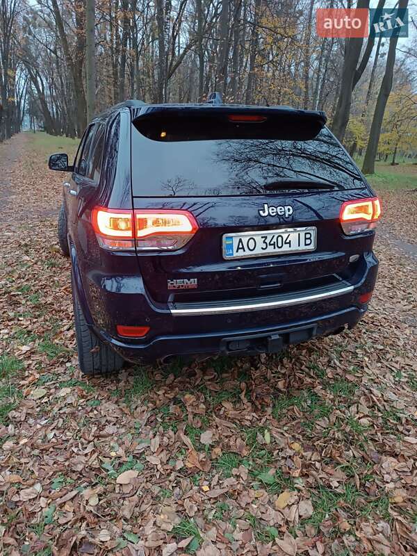 Позашляховик / Кросовер Jeep Grand Cherokee 2013 в Чернівцях