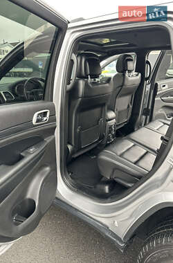 Внедорожник / Кроссовер Jeep Grand Cherokee 2020 в 