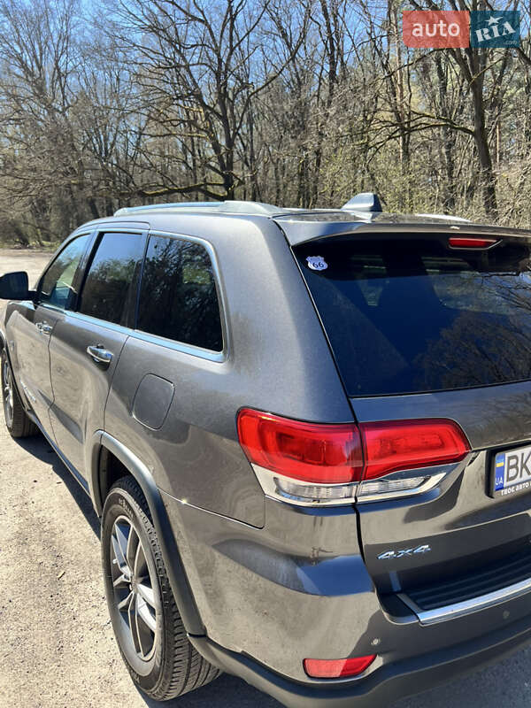 Внедорожник / Кроссовер Jeep Grand Cherokee 2019 в Ровно фото 2 Внедорожник / Кроссовер Jeep Grand Cherokee 2019 в Ровно