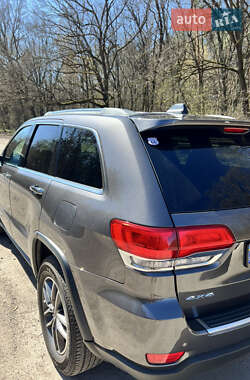 Внедорожник / Кроссовер Jeep Grand Cherokee 2019 в 