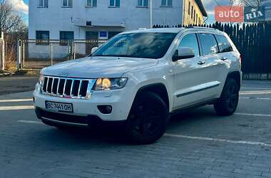 Позашляховик / Кросовер Jeep Grand Cherokee 2012 в 