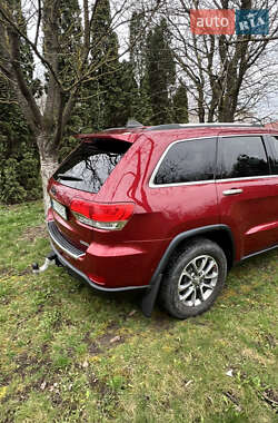 Позашляховик / Кросовер Jeep Grand Cherokee 2014 в 