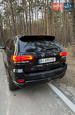Внедорожник / Кроссовер Jeep Grand Cherokee 2017 в 