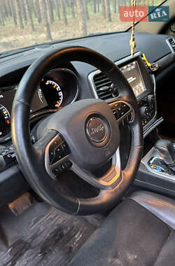Внедорожник / Кроссовер Jeep Grand Cherokee 2017 в 