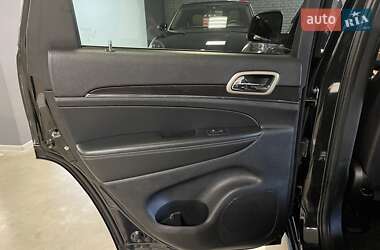 Внедорожник / Кроссовер Jeep Grand Cherokee 2014 в 