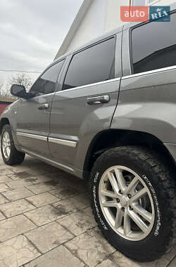 Позашляховик / Кросовер Jeep Grand Cherokee 2008 в 