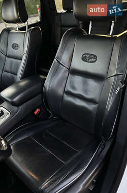 Внедорожник / Кроссовер Jeep Grand Cherokee 2011 в 