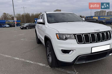 Внедорожник / Кроссовер Jeep Grand Cherokee 2019 в 