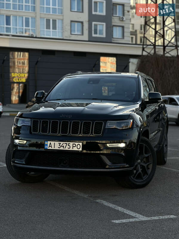 Внедорожник / Кроссовер Jeep Grand Cherokee 2018 в Буче