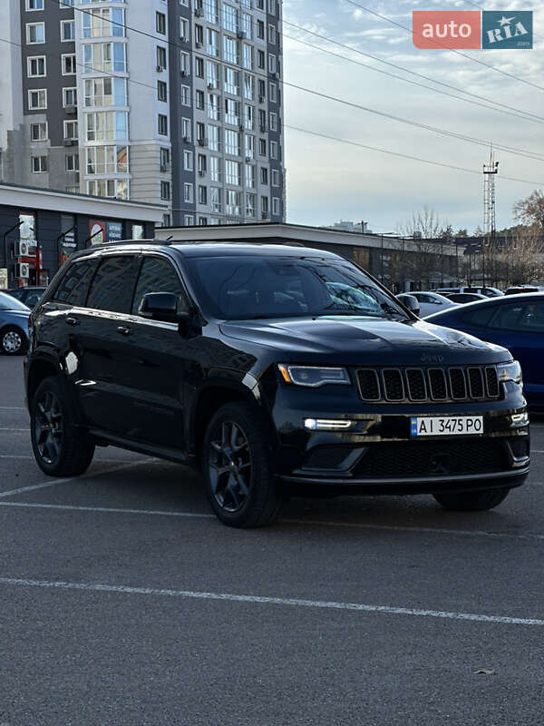 Внедорожник / Кроссовер Jeep Grand Cherokee 2018 в Буче