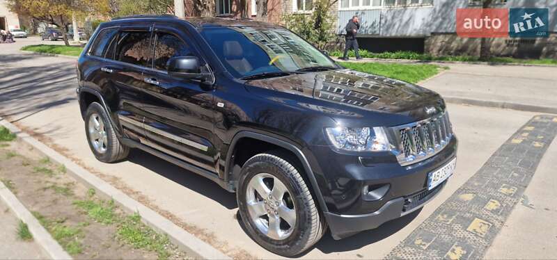 Внедорожник / Кроссовер Jeep Grand Cherokee 2012 в Кропивницком