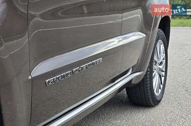 Внедорожник / Кроссовер Jeep Grand Cherokee 2018 в 