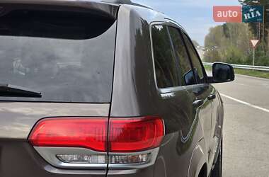Внедорожник / Кроссовер Jeep Grand Cherokee 2018 в 