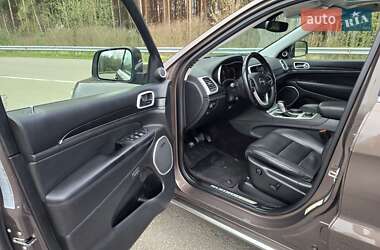 Внедорожник / Кроссовер Jeep Grand Cherokee 2018 в 