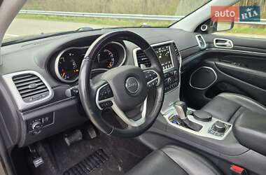 Внедорожник / Кроссовер Jeep Grand Cherokee 2018 в 