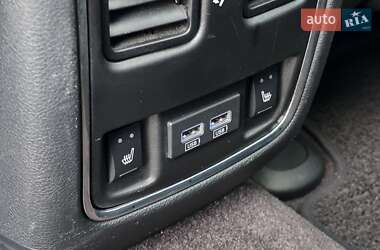 Внедорожник / Кроссовер Jeep Grand Cherokee 2018 в 
