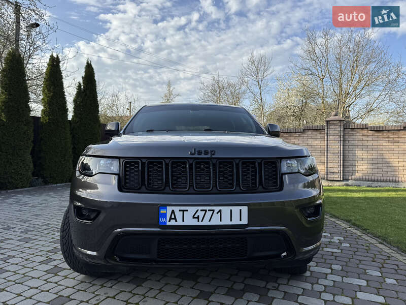 Позашляховик / Кросовер Jeep Grand Cherokee 2020 в Коломиї