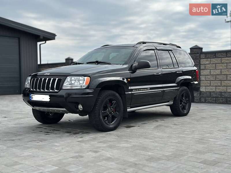 Внедорожник / Кроссовер Jeep Grand Cherokee 2005 в 