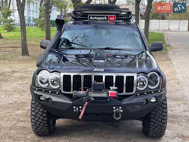 Внедорожник / Кроссовер Jeep Grand Cherokee 2006 в Киеве
