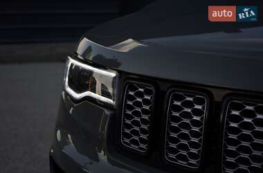 Внедорожник / Кроссовер Jeep Grand Cherokee 2020 в 