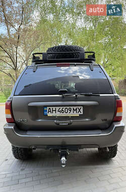 Внедорожник / Кроссовер Jeep Grand Cherokee 2000 в 