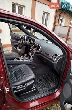 Внедорожник / Кроссовер Jeep Grand Cherokee 2017 в 