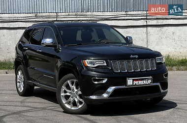 Внедорожник / Кроссовер Jeep Grand Cherokee 2015 в 