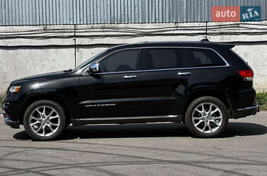 Внедорожник / Кроссовер Jeep Grand Cherokee 2015 в 